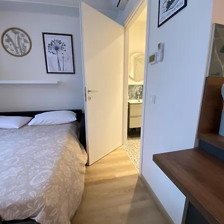 Casa Fata Melania-free Parking-self Check In Apartamento
